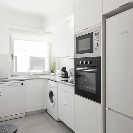 Miral Beachside 1 - By Hd Apartment *